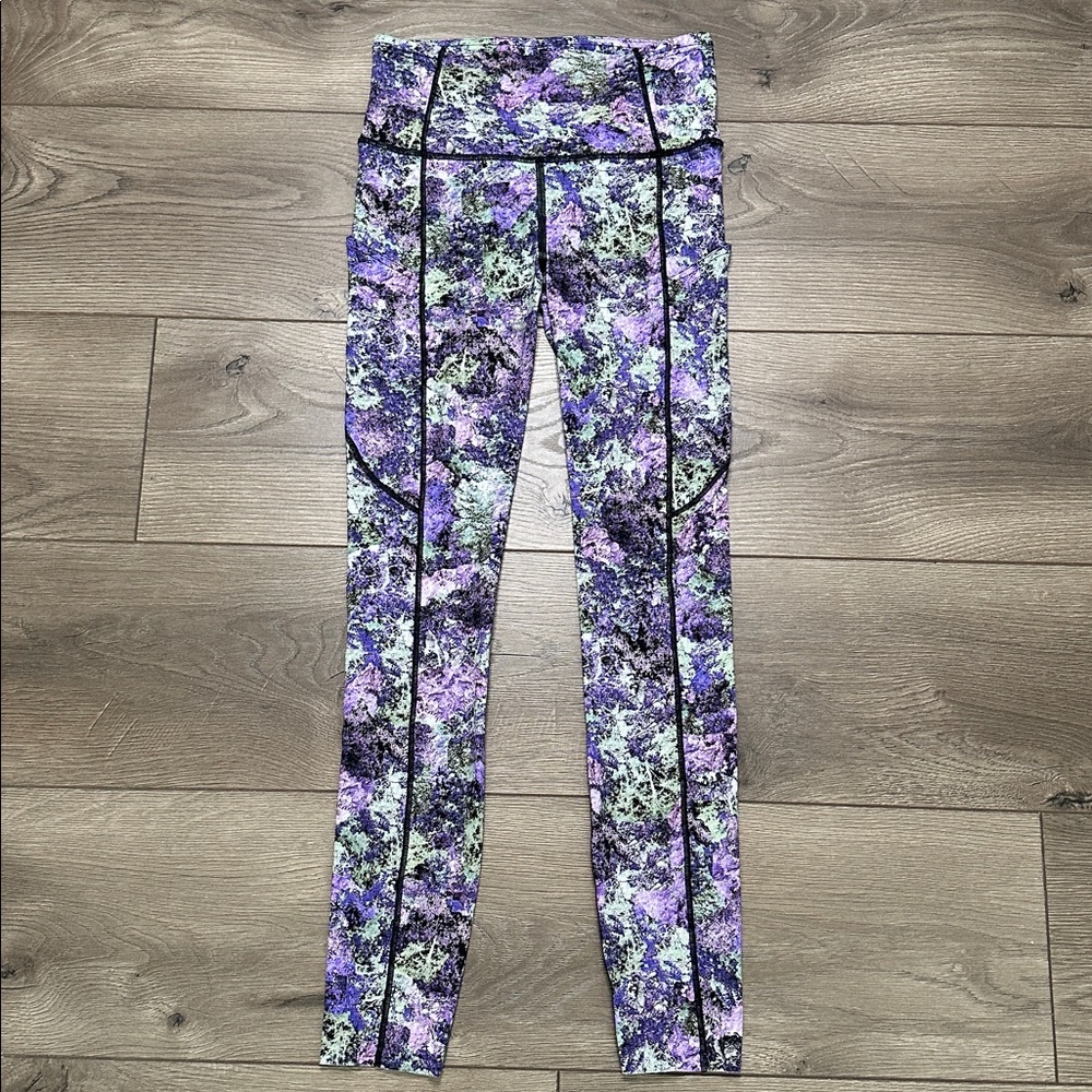 Lululemon Fast & Free 7/8 Tight Nulux Vivid Vision Multi Black‎ Leggings Size 4